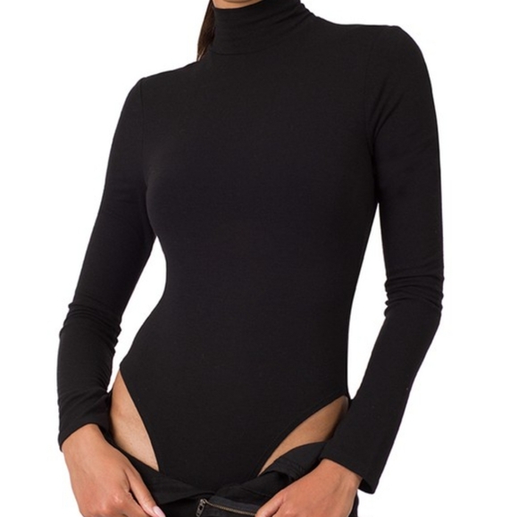 Zenana Outfitters Tops - Black Mock Turtleneck Bodysuit